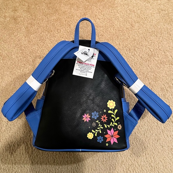 Coco themed Disney Parks Loungefly backpack - Picture 4 of 7